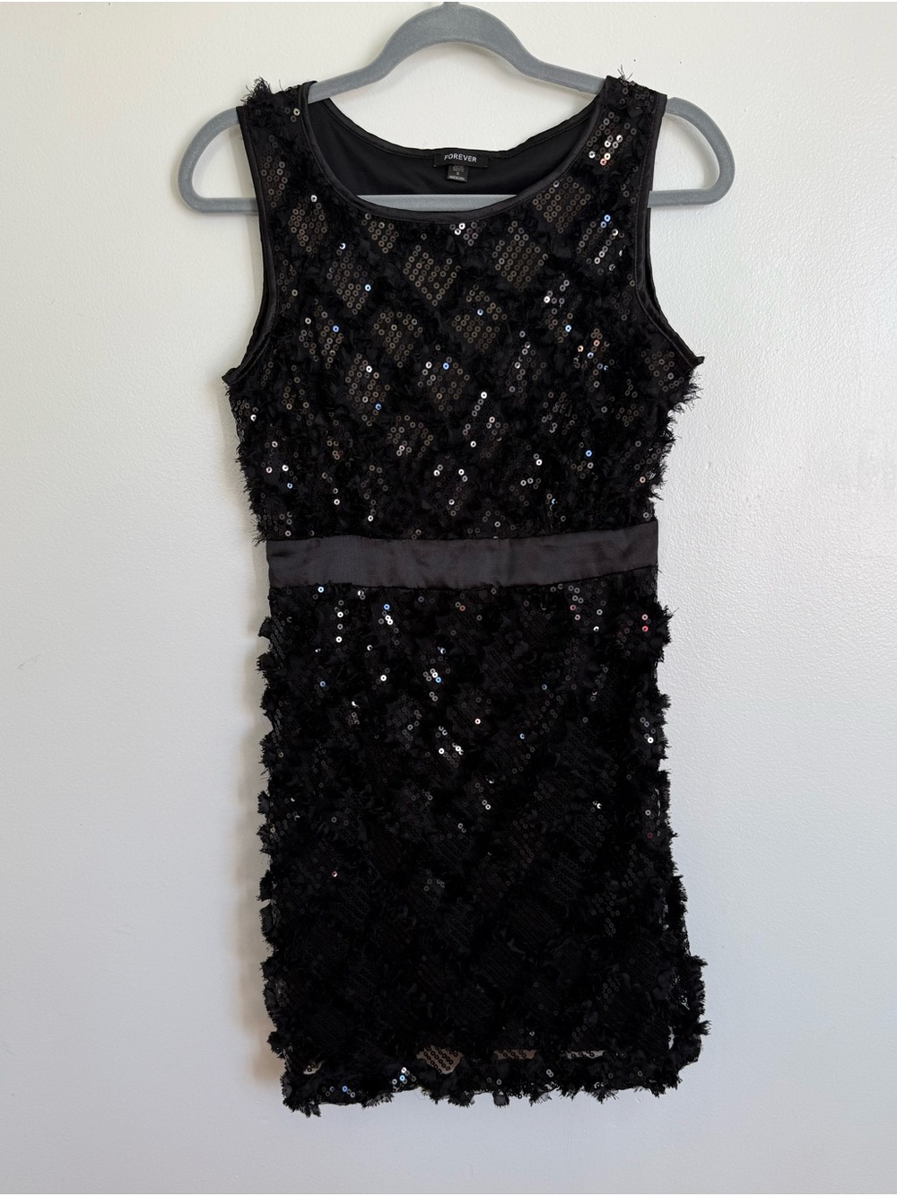 Sleeveless Sequin Sheath Dress - Black